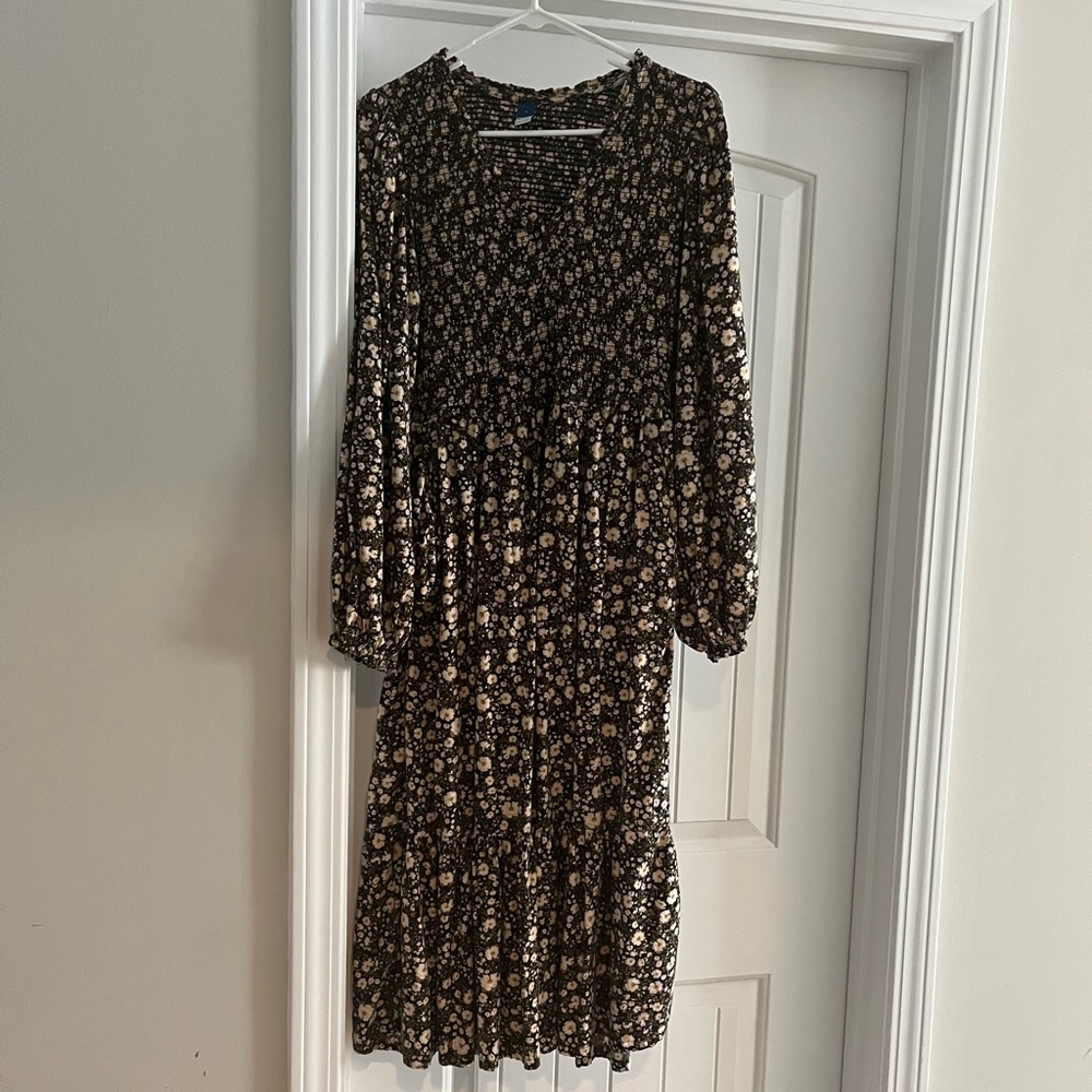 Old Navy midi dress